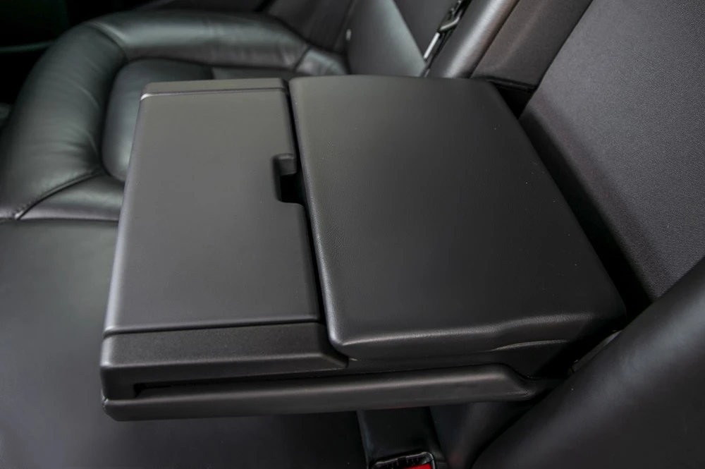 2011 Volvo XC70 3rd Gen - Image 16 of 19