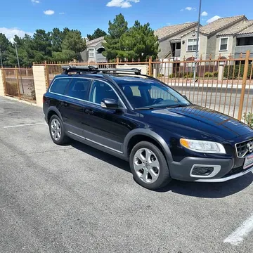2011 Volvo XC70 T6 Premier Plus Wagon 4D