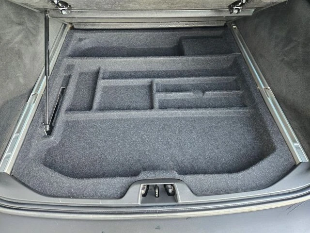 2011 Volvo XC70 3rd Gen - Image 18 of 21