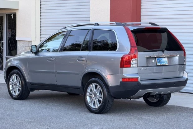 2011 Volvo XC90 1st Gen - Image 2 of 8