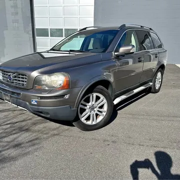 2011 Volvo XC90 3.2 Platinum Sport Utility 4D