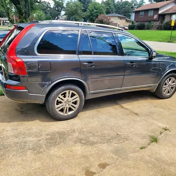 2011 Volvo XC90 3.2 Platinum Sport Utility 4D