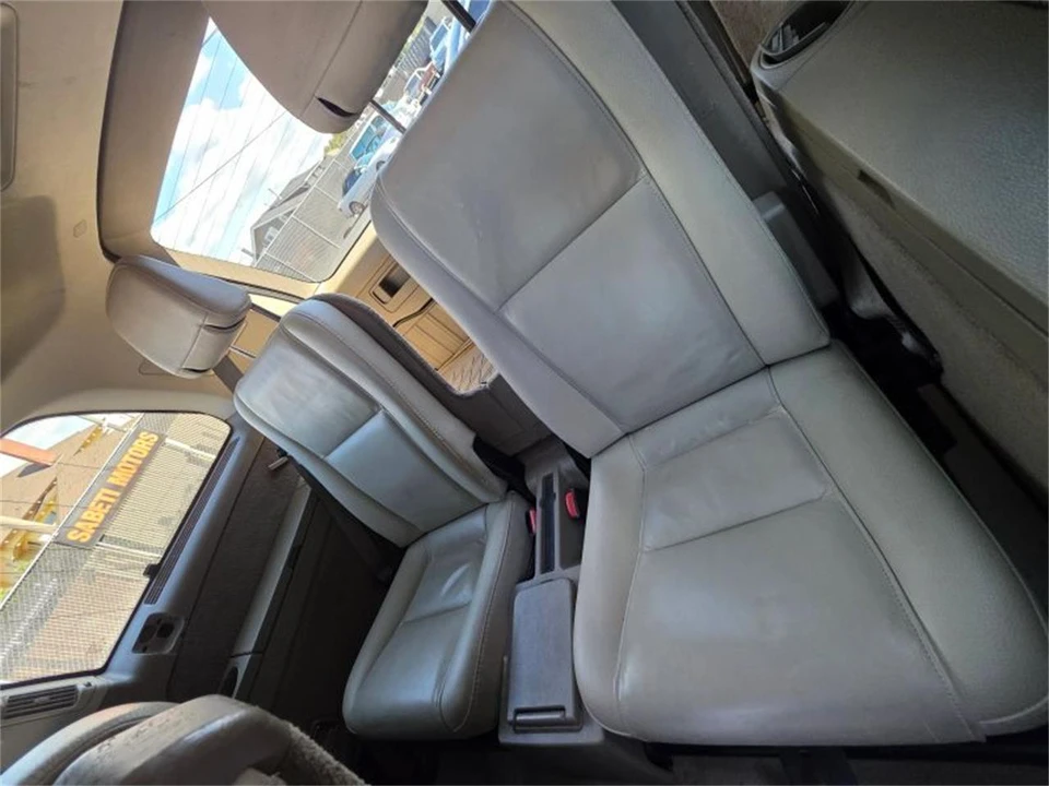 2011 Volvo XC90 1st Gen - Image 11 of 21