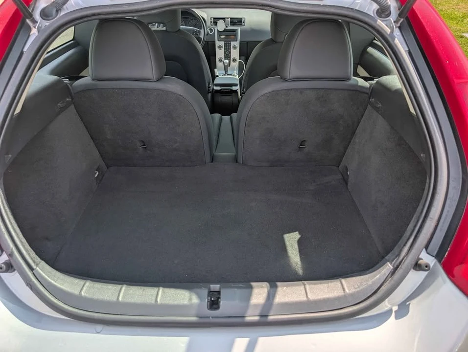 2011 Volvo C30 - Image 6 of 10
