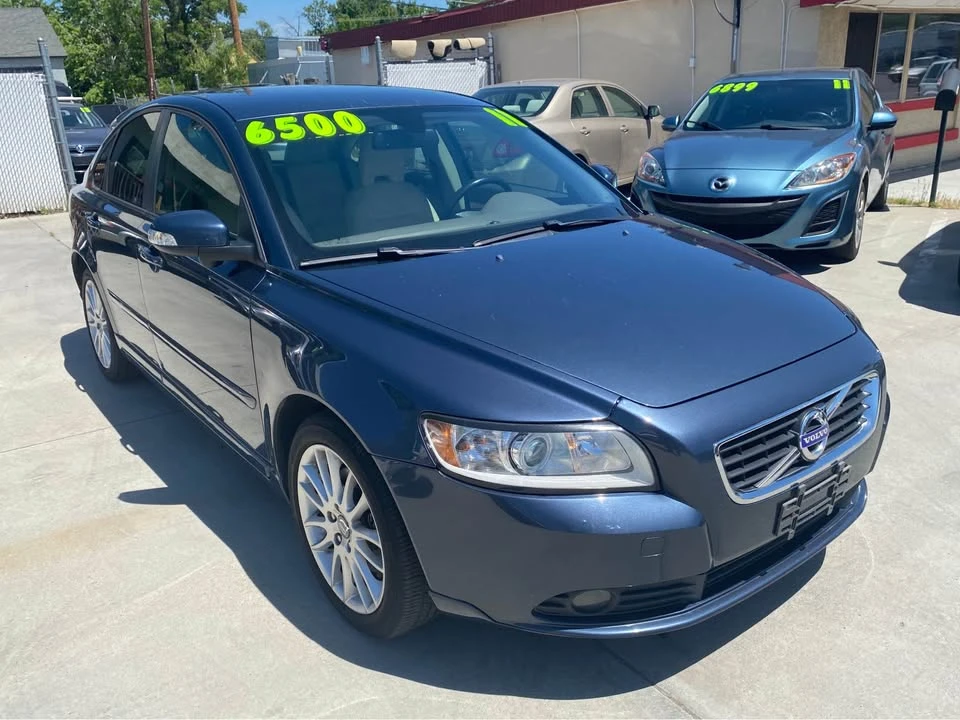 2011 Volvo S40 2nd Gen - Image 2 of 15