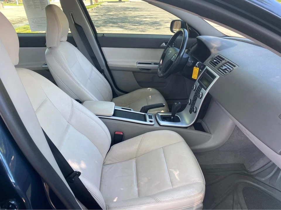 2011 Volvo S40 2nd Gen - Image 14 of 15