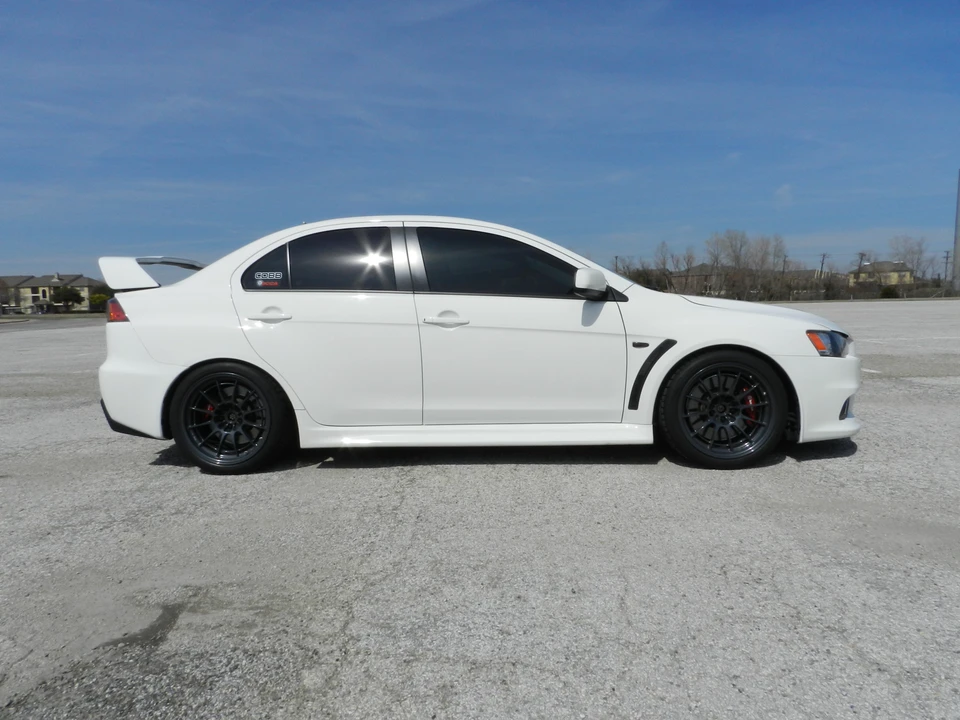 2011 Mitsubishi Lancer Evolution X 9th Gen - Image 2 of 5