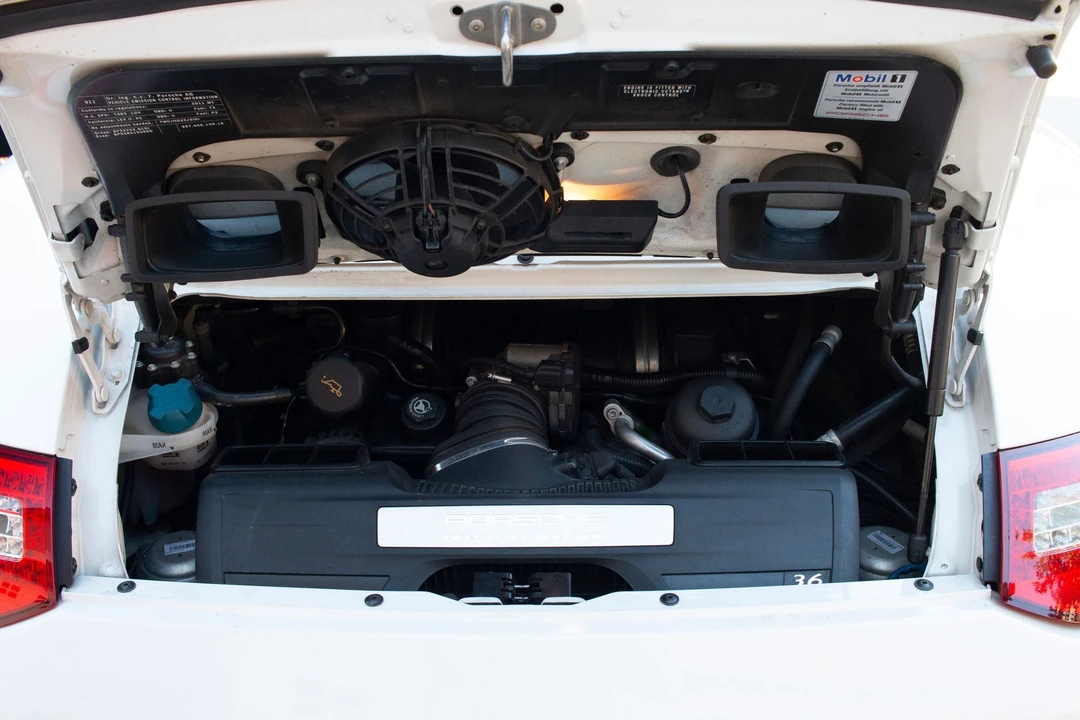 2011 Porsche 997 Carrera - Image 4 of 10