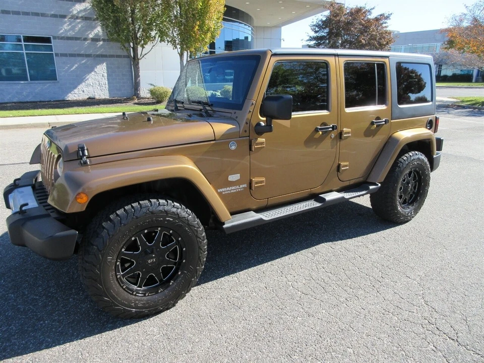 2011 Jeep JK Wrangler - Image 16 of 21