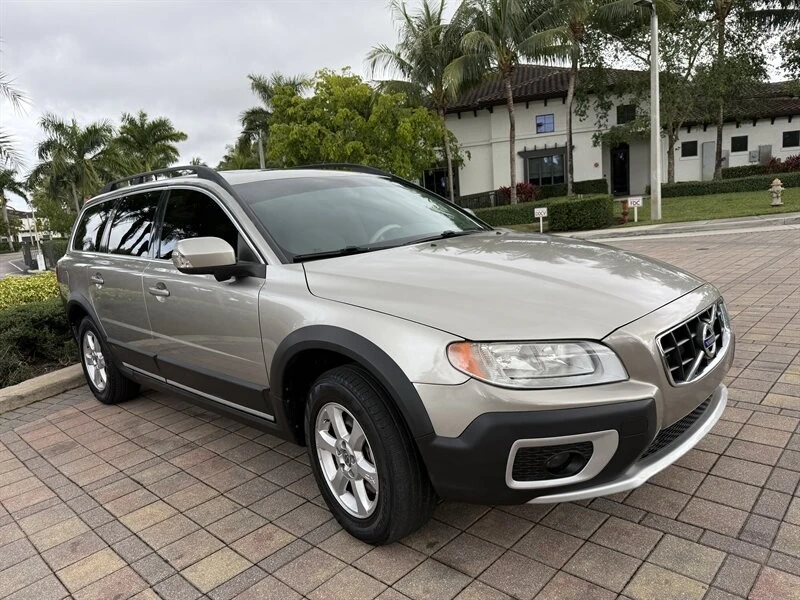 2011 Volvo XC70 3rd Gen - Image 3 of 21