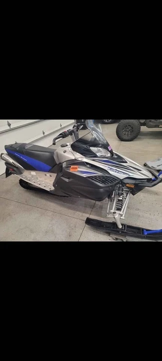 2011 Yamaha - Image 3 of 6