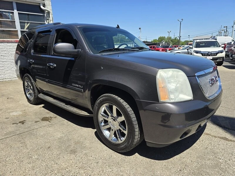 2011 GMC Yukon 3rd Gen - Image 4 of 4