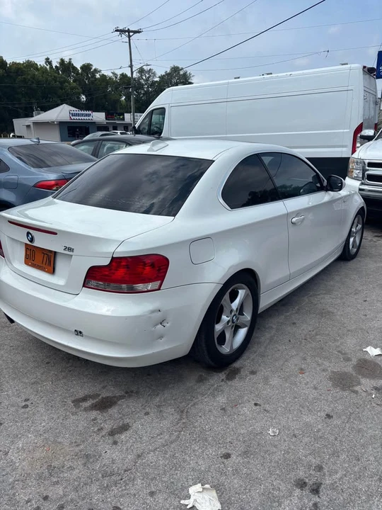 2011 BMW E81/E82/E88 1 Series - Image 2 of 3