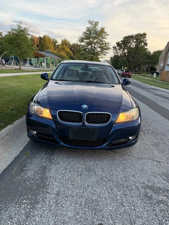 2011 BMW E90 3 Series Sedan - Image 3 of 10