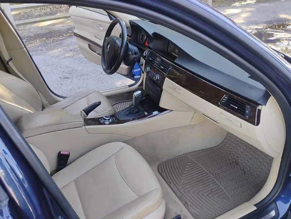2011 BMW E90 3 Series Sedan - Image 14 of 16