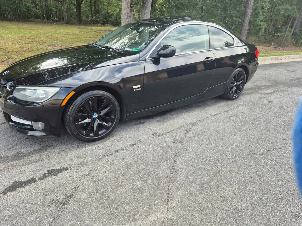 2011 BMW 3 Series - Image 6 of 6