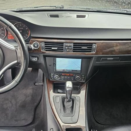 2011 BMW E90 3 Series Sedan - Image 14 of 20