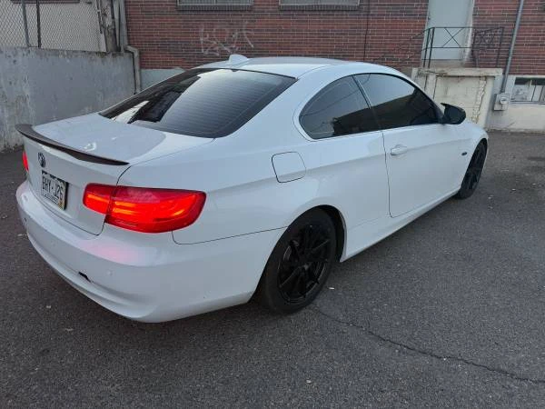 2011 BMW E90 3 Series Sedan - Image 4 of 8