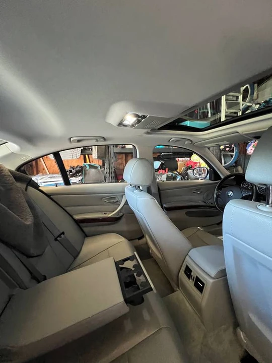 2011 BMW E90 3 Series Sedan - Image 5 of 24
