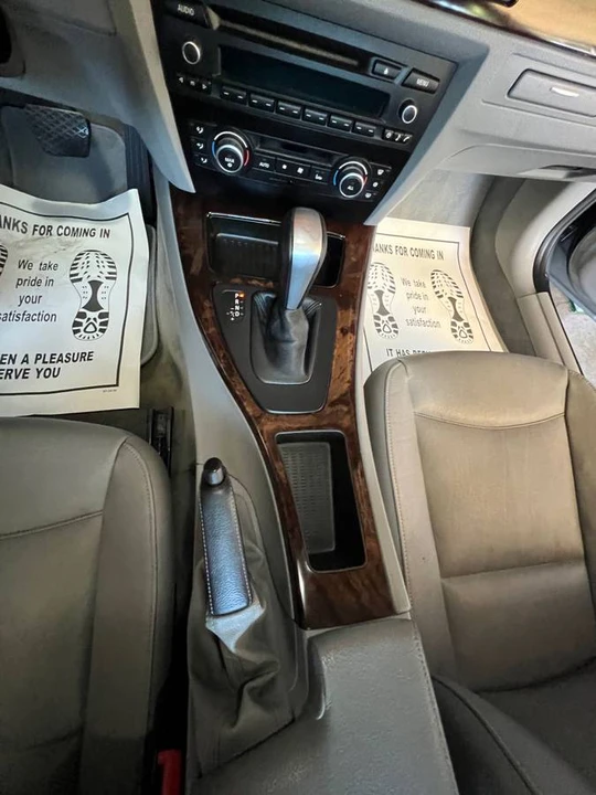 2011 BMW E90 3 Series Sedan - Image 11 of 24