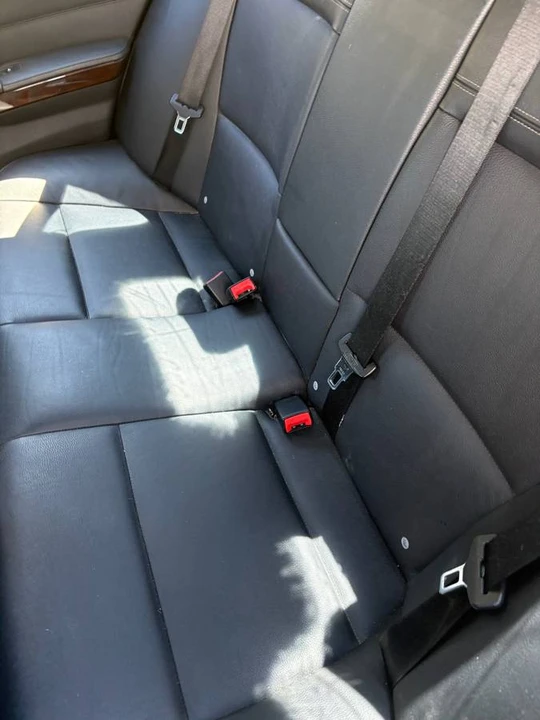 2011 BMW E90 3 Series Sedan - Image 6 of 6