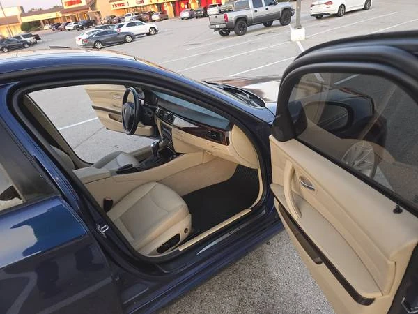 2011 BMW E90 3 Series Sedan - Image 7 of 21