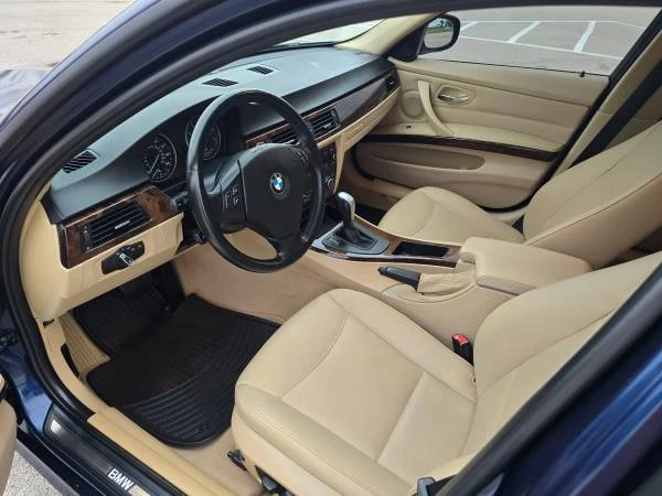 2011 BMW E90 3 Series Sedan - Image 18 of 21