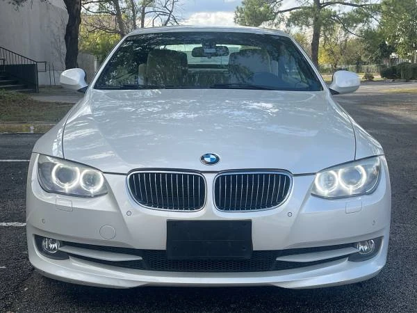 2011 BMW E93 3 Series Convertible - Image 5 of 10