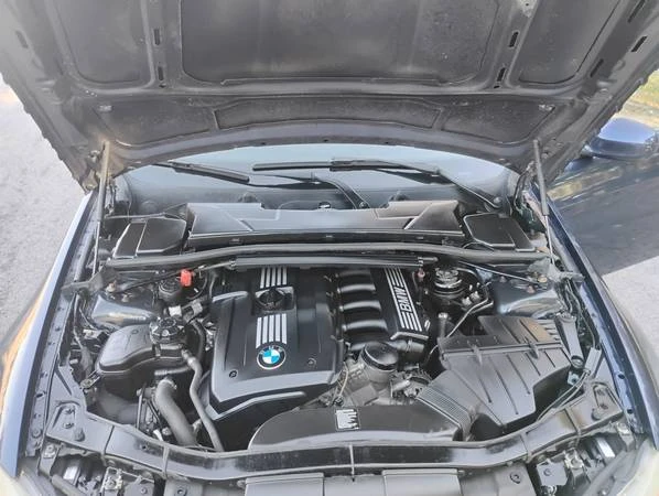 2011 BMW E90 3 Series Sedan - Image 9 of 16