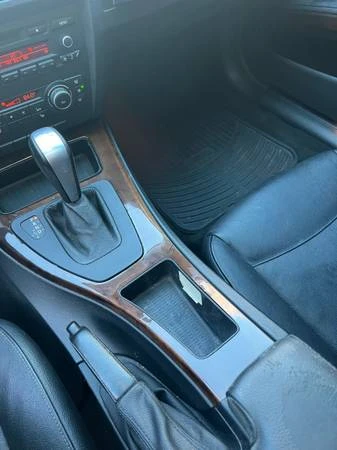 2011 BMW E90 3 Series Sedan - Image 11 of 18
