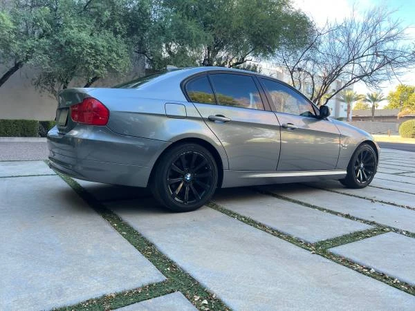 2011 BMW E90 3 Series Sedan - Image 5 of 18
