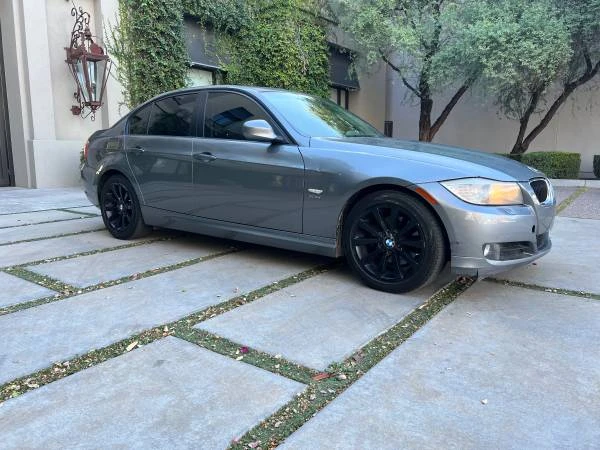 2011 BMW E90 3 Series Sedan - Image 4 of 18