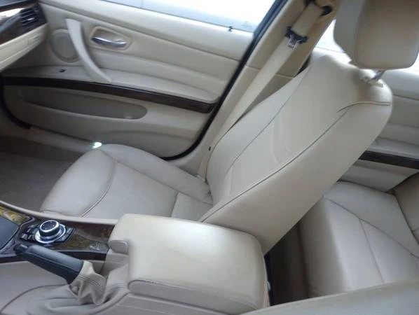 2011 BMW E90 3 Series Sedan - Image 5 of 21