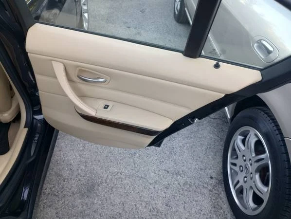 2011 BMW E90 3 Series Sedan - Image 4 of 21