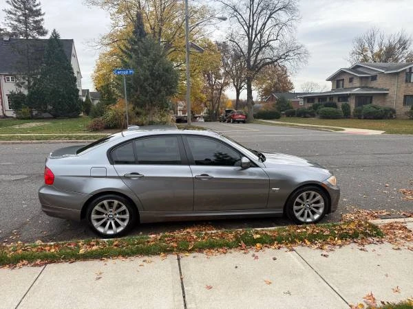 2011 BMW E90 3 Series Sedan - Image 5 of 14