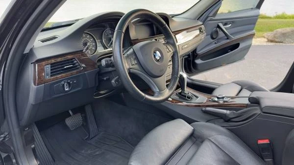 2011 BMW E90 3 Series Sedan - Image 9 of 21