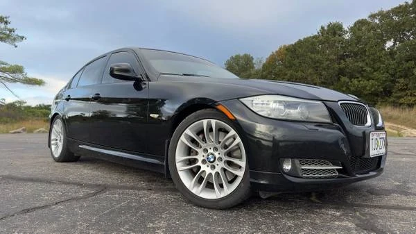 2011 BMW E90 3 Series Sedan - Image 4 of 21