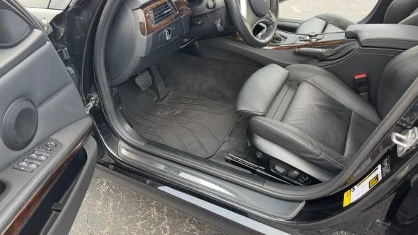 2011 BMW E90 3 Series Sedan - Image 10 of 21
