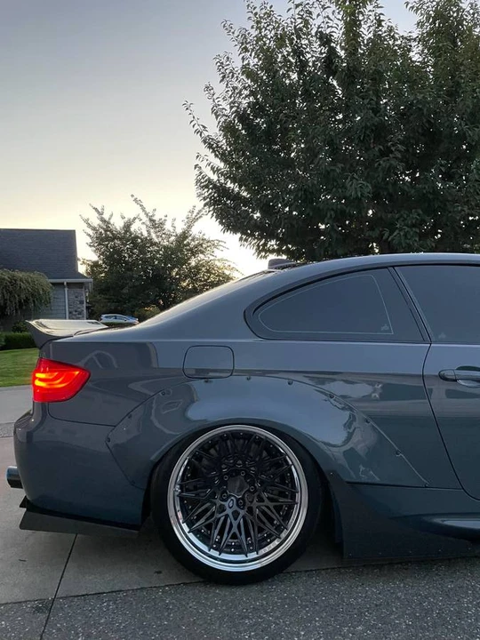 2011 BMW E92 335i Coupe - Image 9 of 21