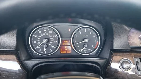 2011 BMW E93 335i Convertible - Image 19 of 21