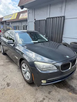 2011 BMW 740Li