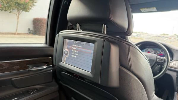 2011 BMW Alpina B7 - Image 18 of 21