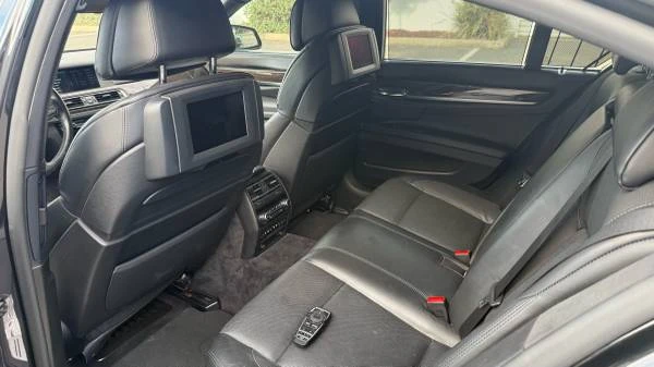 2011 BMW Alpina B7 - Image 12 of 21