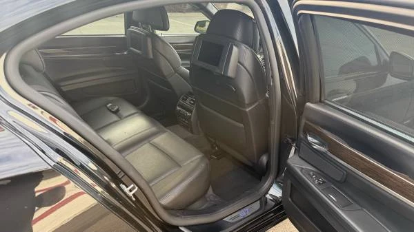 2011 BMW Alpina B7 - Image 19 of 21