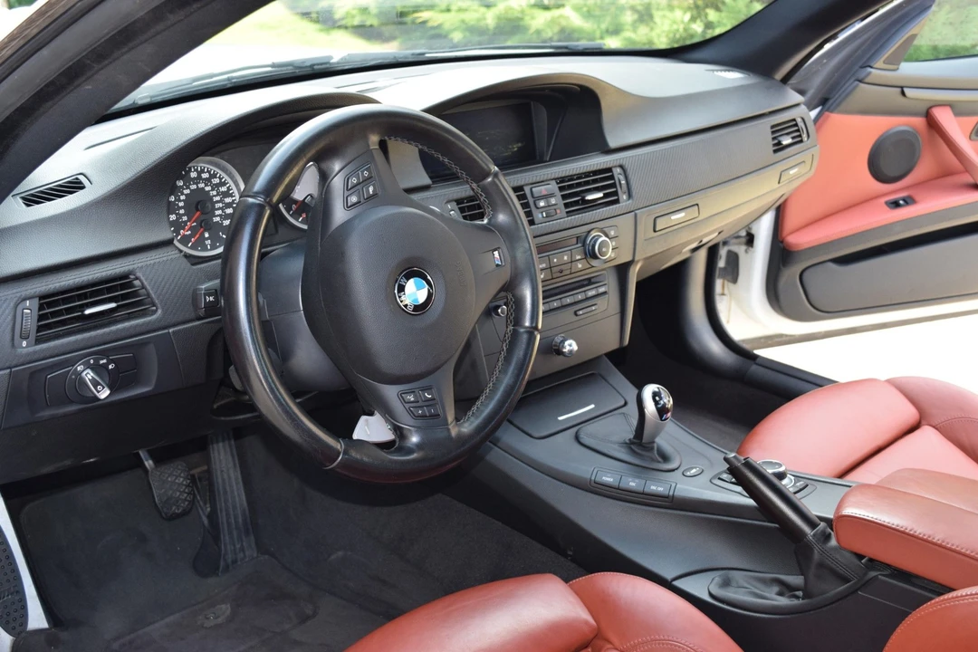 2011 BMW E92 M3 Coupe - Image 10 of 23