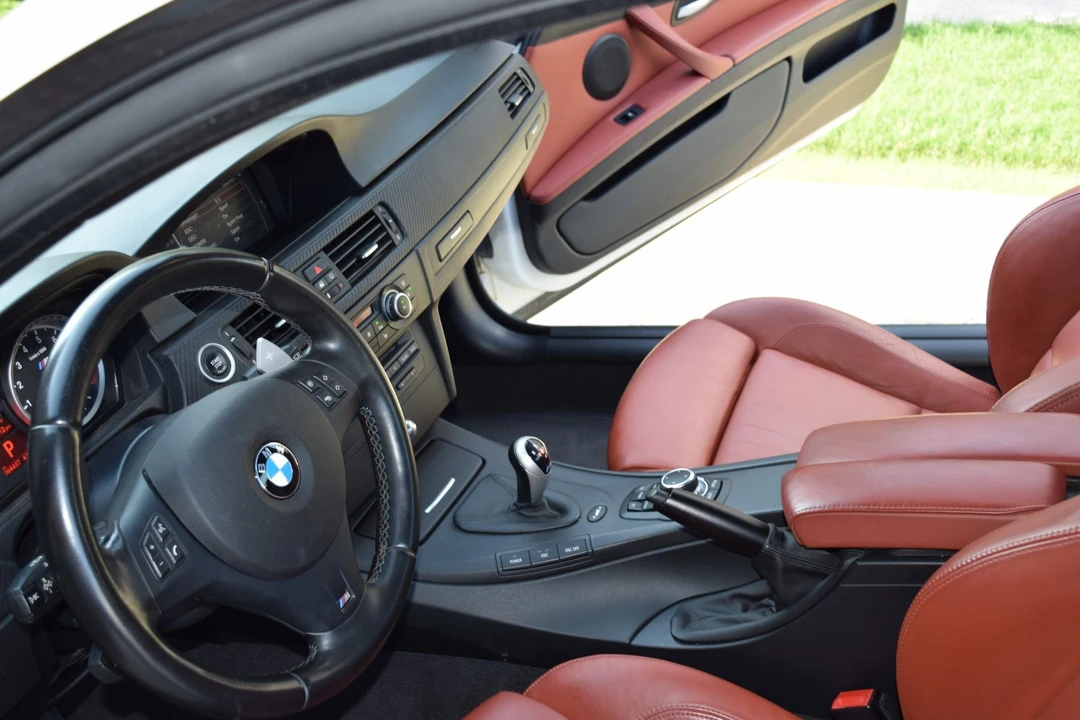 2011 BMW E92 M3 Coupe - Image 8 of 23