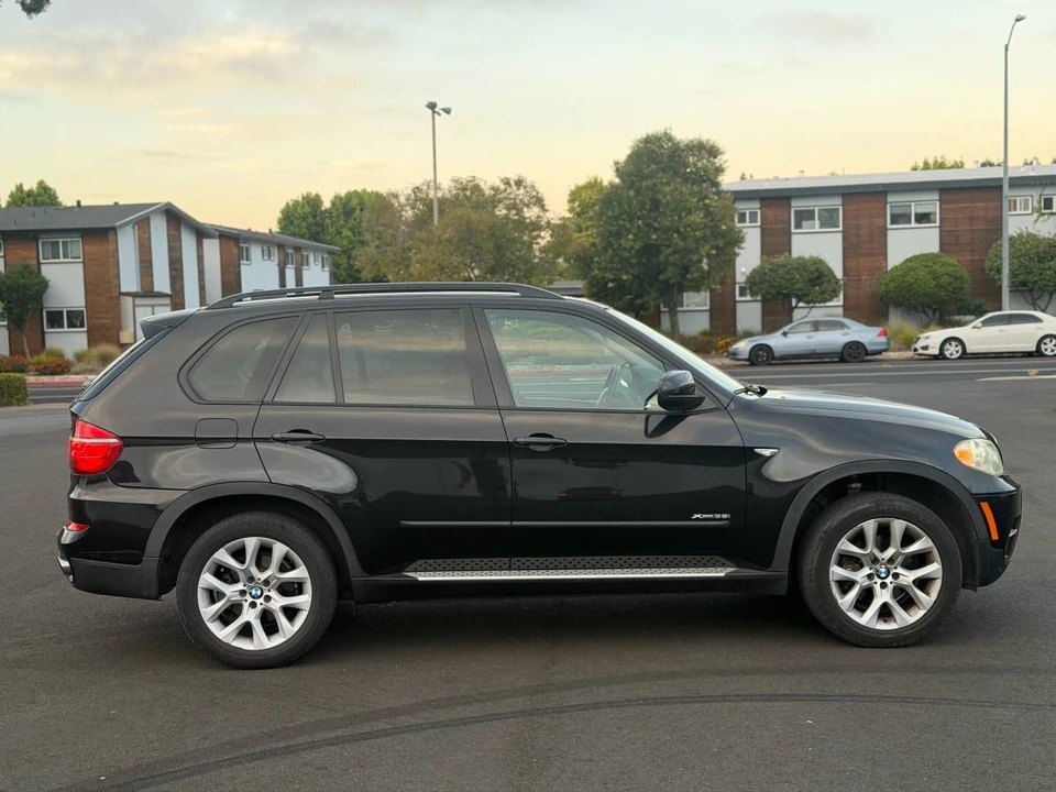 2011 BMW E70 X5 - Image 3 of 24