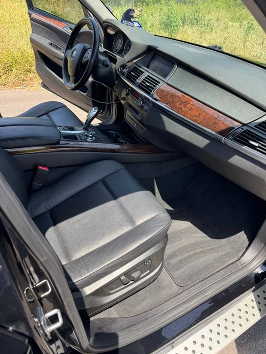 2010 BMW E70 X5 - Image 14 of 24