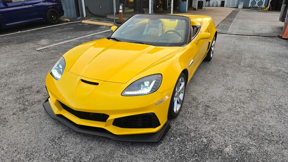 2011 Chevrolet Corvette C6 - Image 2 of 10