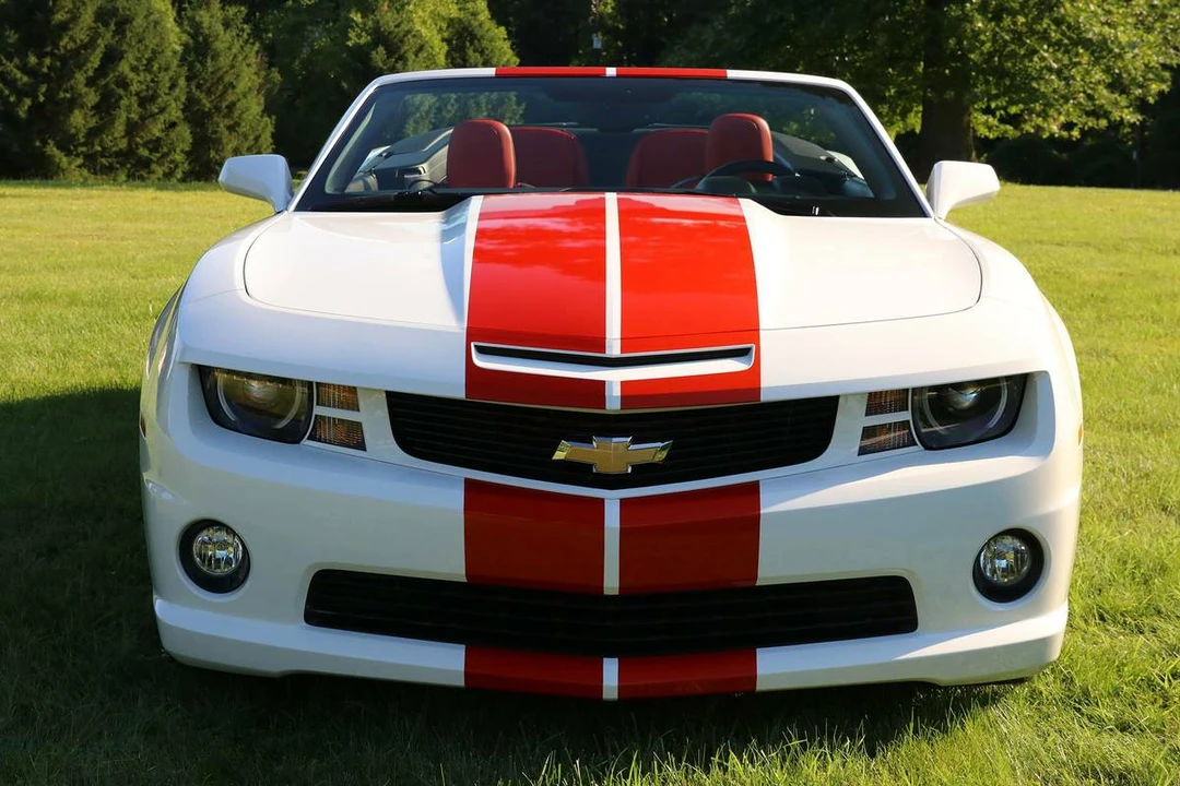 2011 Chevrolet Camaro SS 5th Gen - Image 4 of 13